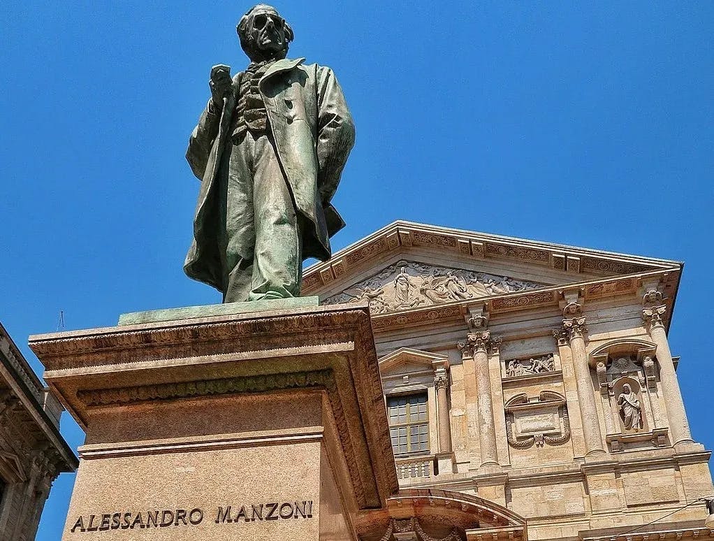 Statue of Alessandro Manzoni in San Fedele Square (by Picone Fabio, CC BY-SA 4.0 via WikiCommons)
