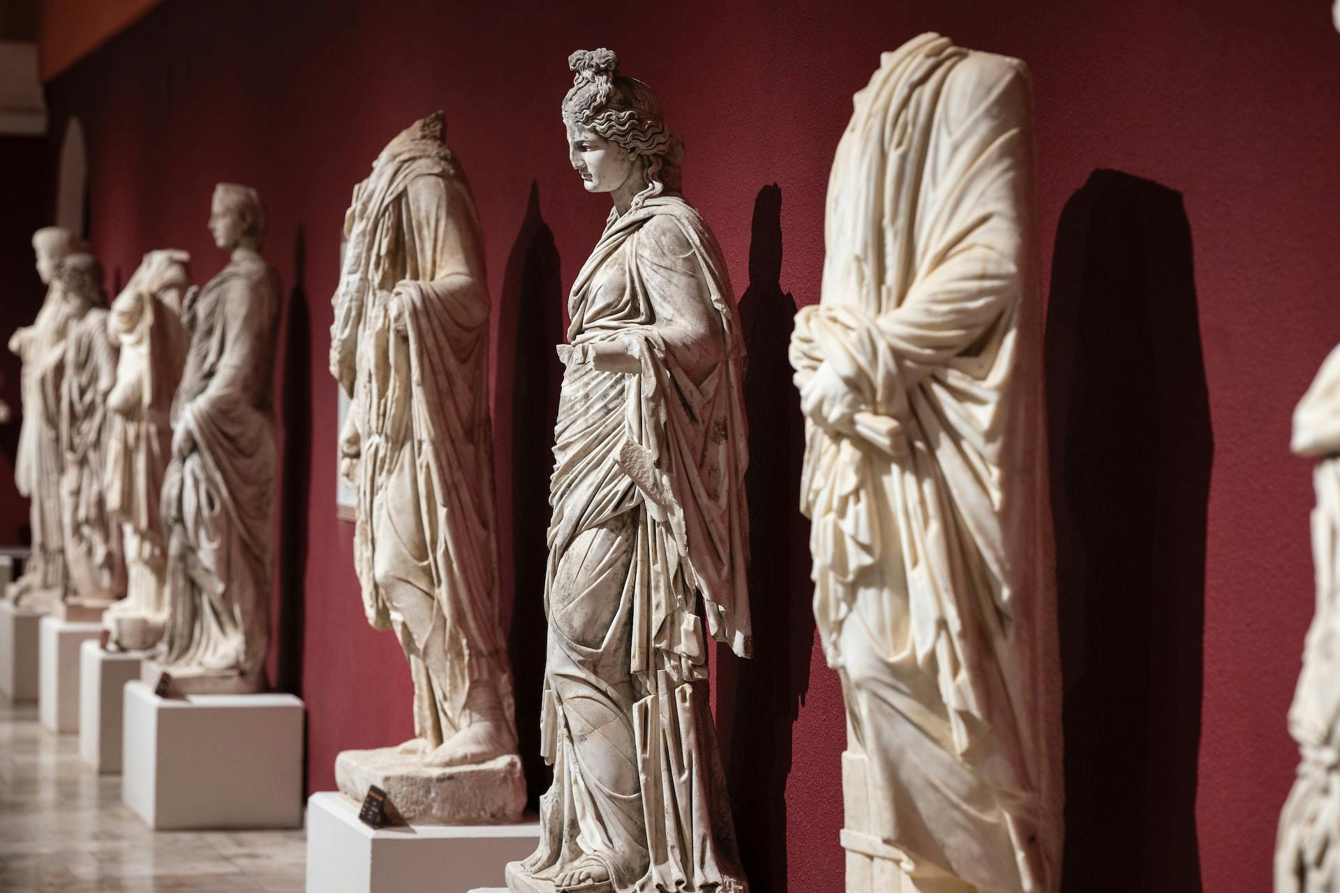 A walk through mythology with the twelve Olympian gods